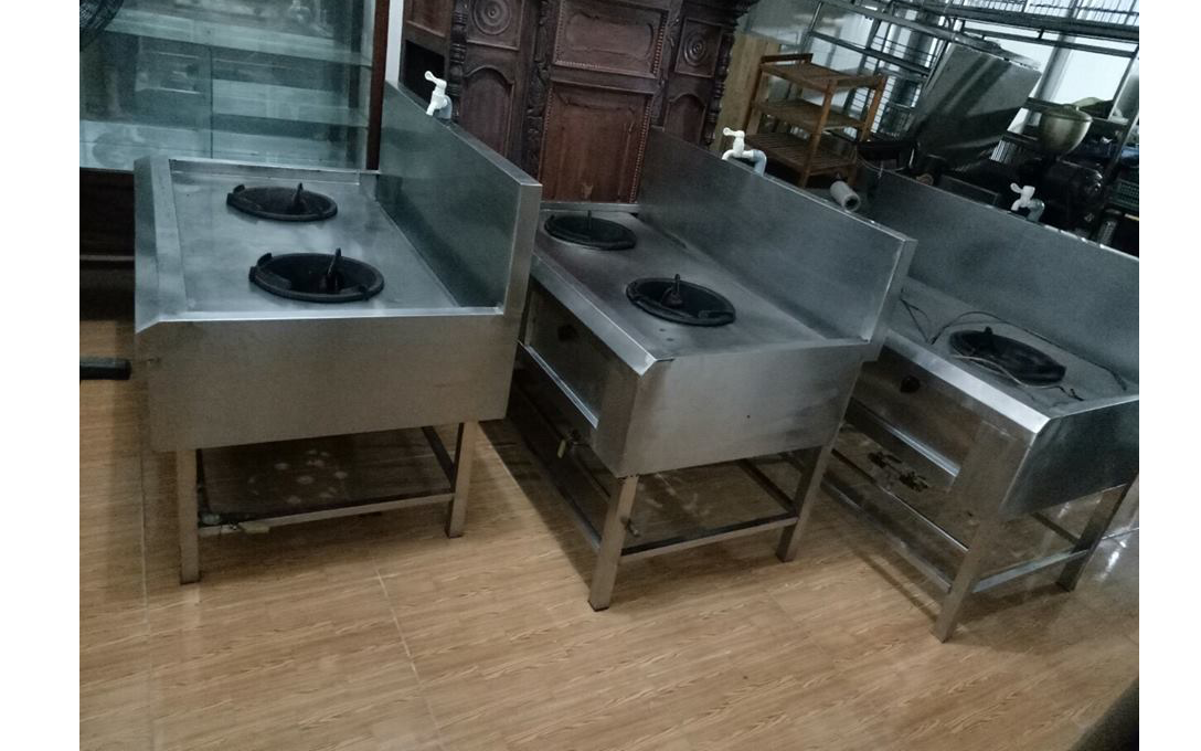 Thanh lý bếp 2 lò công nghiệp cũ