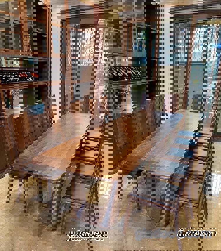 bàn ghế quán ăn