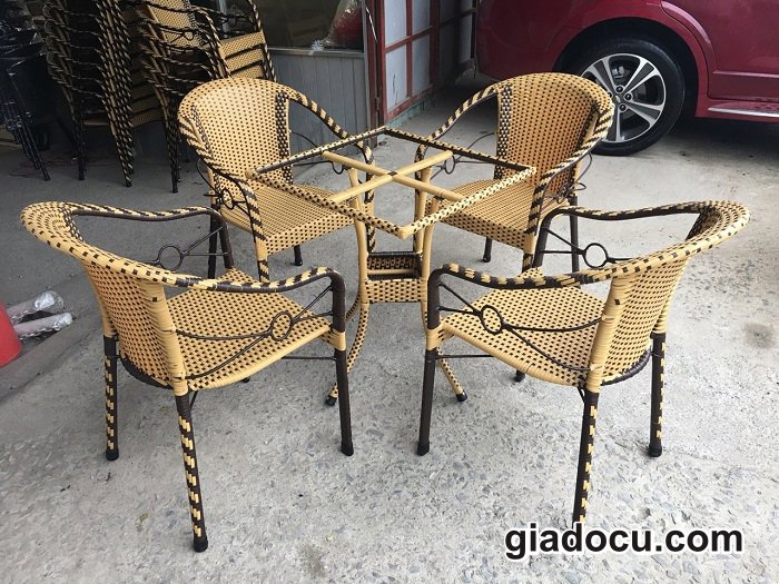 Bàn ghế mây nhựa, nhôm đúc