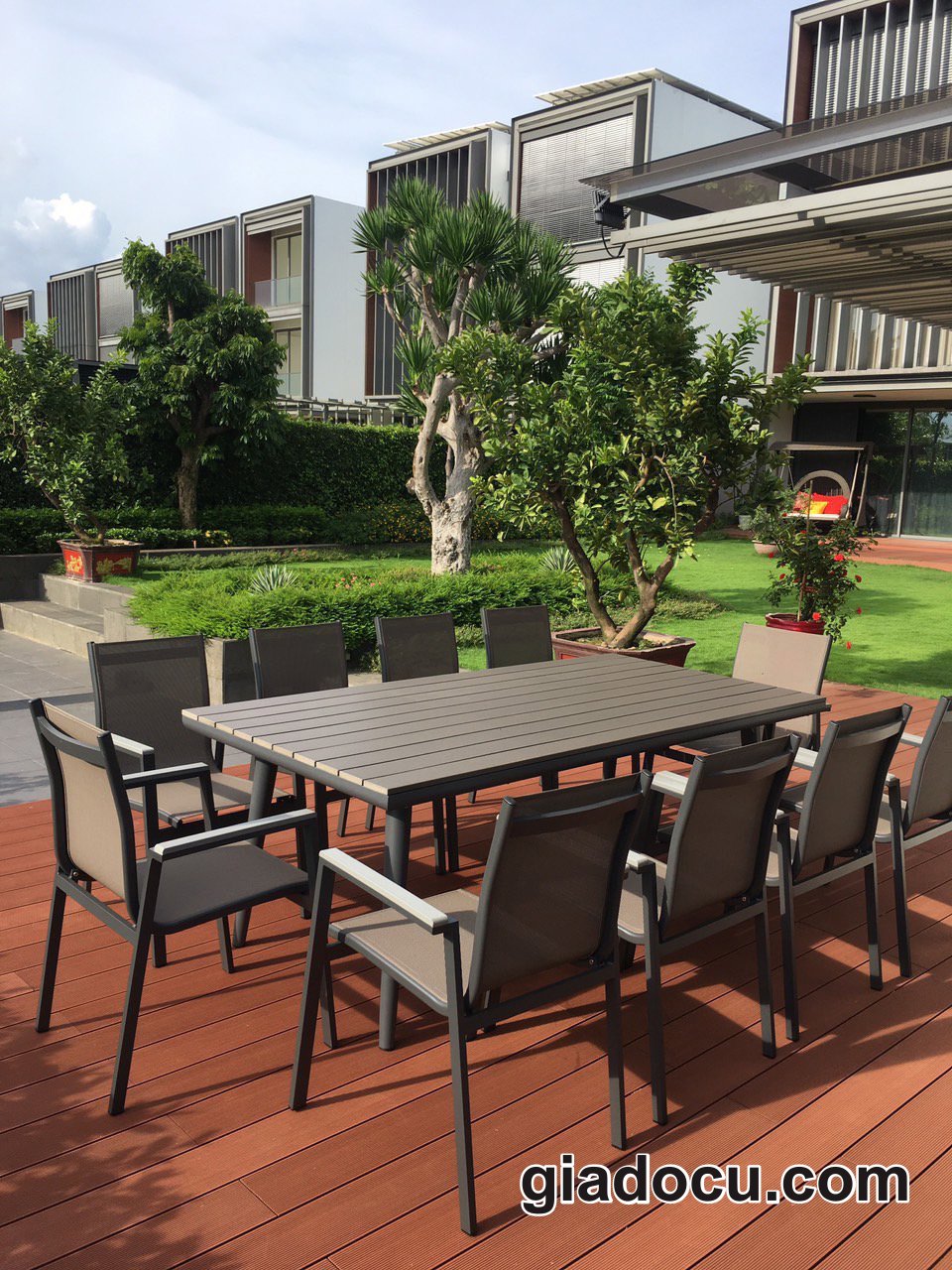 Bàn ghế inox nhà hàng