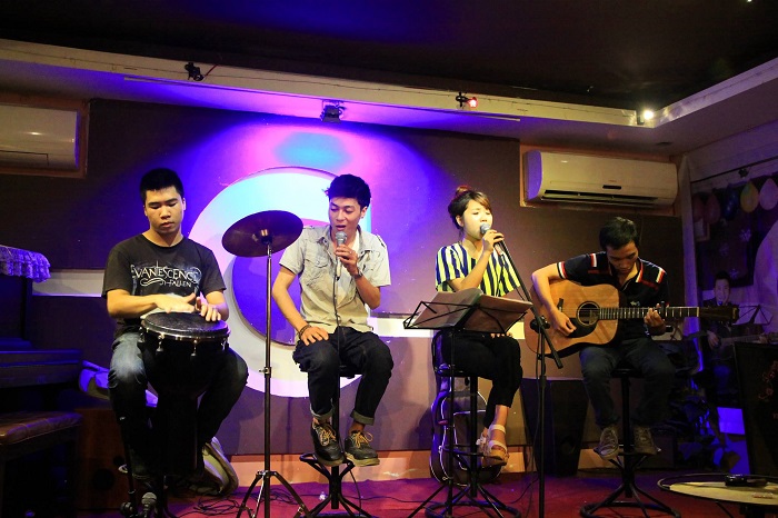 Mua loa quán cà phê giá rẻ