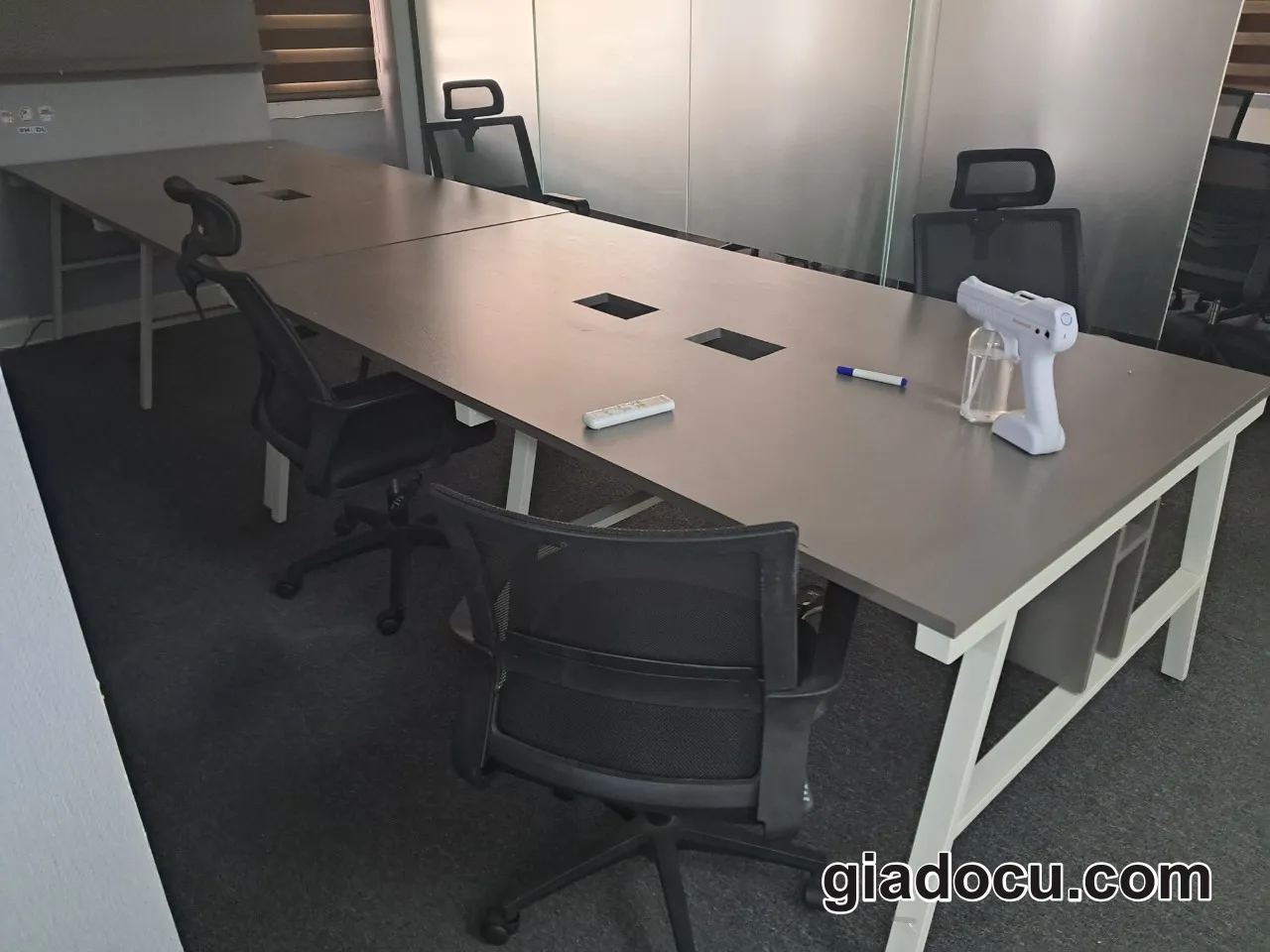 Công Ty Thu Mua, Thanh Lý Nội Thất Văn Phòng Cũ Tận Nơi Tại Huyện Bình Chánh