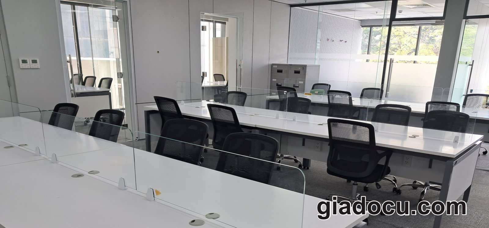 văn phòng làm việc