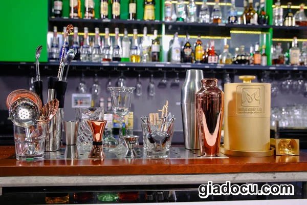 Trang thiết bị quầy bar – pha chế